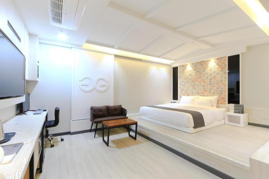 City Hotel G&G Пусан Экстерьер фото