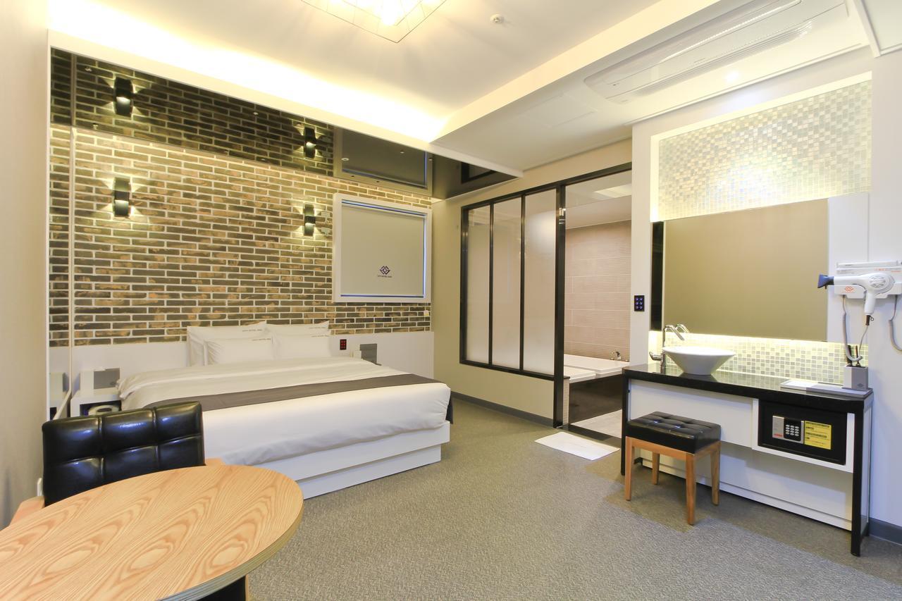 City Hotel G&G Пусан Экстерьер фото