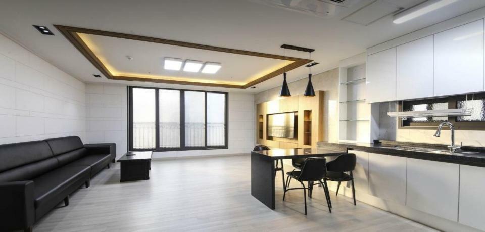 City Hotel G&G Пусан Экстерьер фото